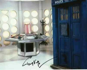 Doctor Who Autograph: TONY VIRGO (The King's Demons) Signed Photo - Picture 1 of 1