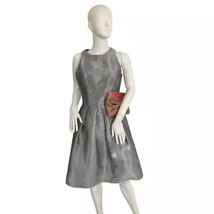 ALFRED SUNG DAMEN SILBER ÄRMELLOS COCKTAILKLEID GRÖSSE 6 - Bild 1 von 5