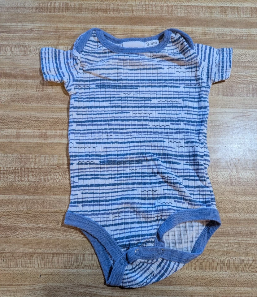Koala Baby Boy Size 3-6 Months 100 Percent Cotton White Geometric Bodysuit - Image 1 of 1
