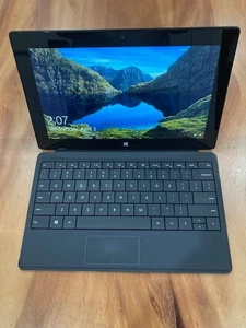 Microsoft Surface Pro 1514 Intel i5-3317U 4GB RAM 64GB SSD Windows 10 Pro - Picture 1 of 6