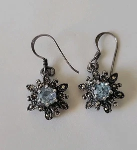 Pendientes colgantes vintage de topacio azul de plata esterlina marcasita copo de nieve - Leer - Imagen 1 de 9