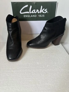 Clarks Leather Ankle Boots Size UK 6.5 EU 40 in Black - Picture 1 of 10