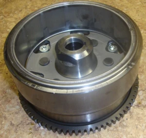 01 Honda Shadow VT600 VT 600 VLX VLX600 Engine Alternator Rotor Flywheel Magneto - Picture 1 of 1
