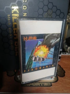  Def Leppard Pyromania CASSETTE Tape 1983 Mercury PolyGram Records Zomba Inc - Picture 1 of 4