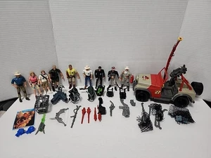 VINTAGE 1993 kenner jurassic park MIXED Lot Action Figure Jeep - Picture 1 of 9