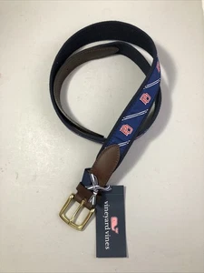 Weinreben P.O. Gürtel Logo Print Canvas/Leder bestickt Größe 40 Neu Etikett! - Bild 1 von 8