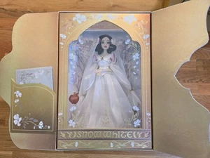 NIB Disney Store Snow White 85th Anniversary 17" Limited Edition Wedding Doll - Picture 1 of 10