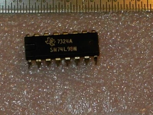 SN 74L98 4 Bit Data Selector - Picture 1 of 1