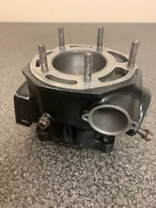 YAMAHA RD350 YPVS TWIN RIGHT CYLINDER AND PISTON 1123EB26 - Picture 1 of 6