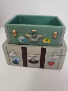 Scentsy Full Wax Warmer Bon Voyage Travel Suitcase 2 piece - Picture 1 of 3