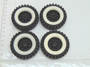 Set of 4 Tonka Plastic Wheels/Inserts Replacement Toy Parts TKP-072-4 - Picture 1 of 4