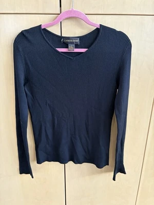 Classiques черный ребристый v-образным вырезом свитер женский размер маленький шелковая смесь - Изображение 1 из 3