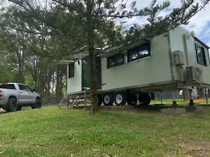 7.9 Meter EXPANDABLE Mobile Cabin / Granny Flat / Office / Studio / Tiny House - Picture 1 of 9