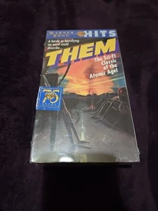 Vintage Sealed Horror Classic Movie Them VHS, 1997 Sci Fi Classic SEALED - Foto 1 di 5