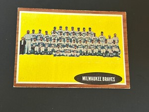 1962 Topps Baseball #158 Milwaukee Braves Team Card EX/EX+