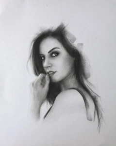 Customized canvas portraits, photo pencil sketches, handmade oil paintings A5 - Picture 1 of 5