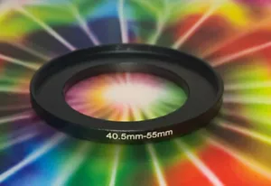 1 (EIN) ADAPTERRING schwarz 40,5mm auf 55mm 40,5-55mm Step Up Filterring 40,5-55 - Bild 1 von 4