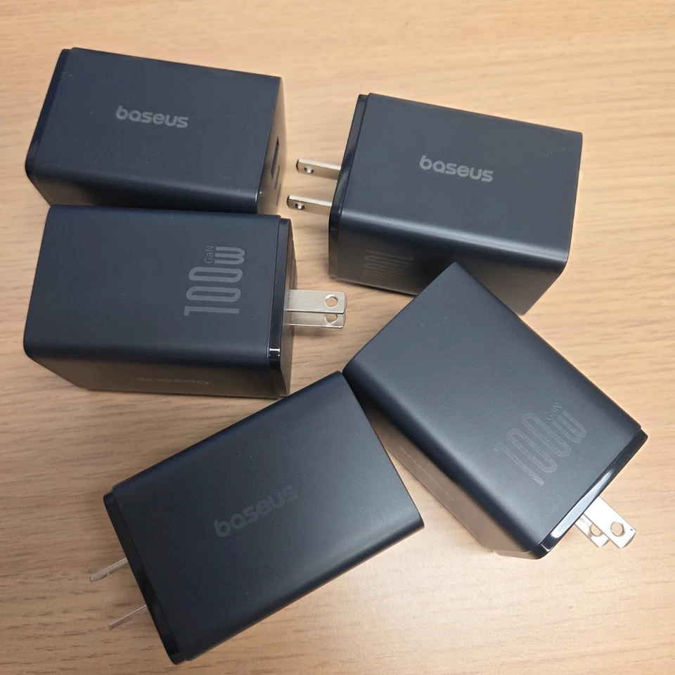 Lote de 5 x Cargador Baseus 100W USB C 3 Puertos Plegable Pared Adaptador de Alimentación Rápida Foto 1 de 1