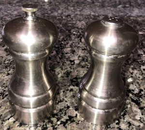 Vintage Olde Thomson Salt & Pepper Shakers Carbon Steel/Plastic 4x2” - Picture 1 of 10