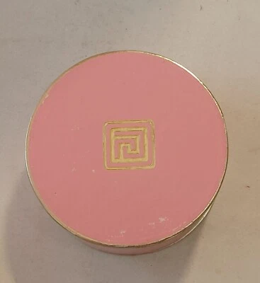 Revlon Touch & Glow Translucent Face Powder. TRANSLUCENT #2 SEALED 2 oz  - Image 1 of 4