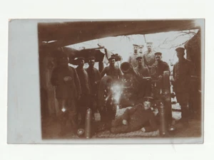 AK  1 WK  Kanone Soldaten Unterstand Bunker 1914 Echtfoto - Bild 1 von 2