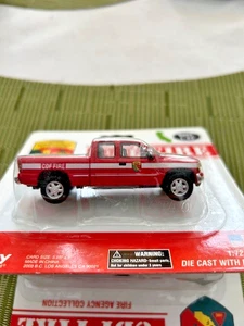 HO Scale Boley GMC CDF Fire Agency Collection #3101-11 red & white - Picture 1 of 2