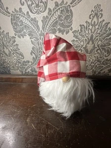 Red And White Buffalo Plaid Handmade Gnome For Home Decor, New - Picture 1 of 4