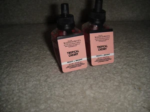 2-BATH & BODY WALLFLOWERS BULB REFILLS im NEUEN "TROPICAL CHERRY" DUFT! - Bild 1 von 2