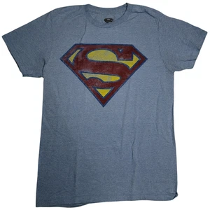 Camiseta Superman Para Hombre Pequeña Azul Envejecido Logo Manga Corta DC Comics - Imagen 1 de 4