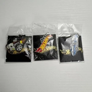 Llavero de metal azul con letrero con logotipo de Hot Wheels de 3 piezas - Imagen 1 de 15