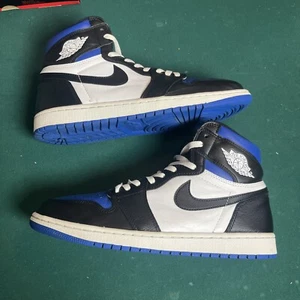 Size 11.5 - Jordan 1 Retro OG High Royal Toe 555088-041 - Picture 1 of 6