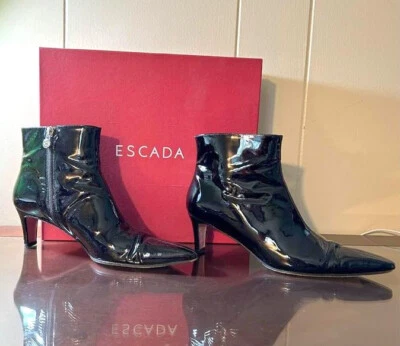 Botines puntiagudos de charol negro Escada TALLA 8/38 Foto 1 de 4