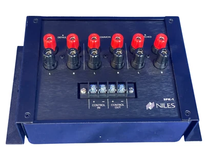 Interruptor Niles SPK-1, 12V 600W activado-2-CH Spk nivel A-B, excelente estado - usado Foto 1 de 4