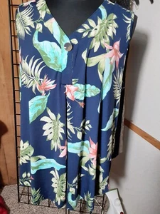 Siren Lily sleeveless v-neck floral women's size 2X top - Picture 1 of 5