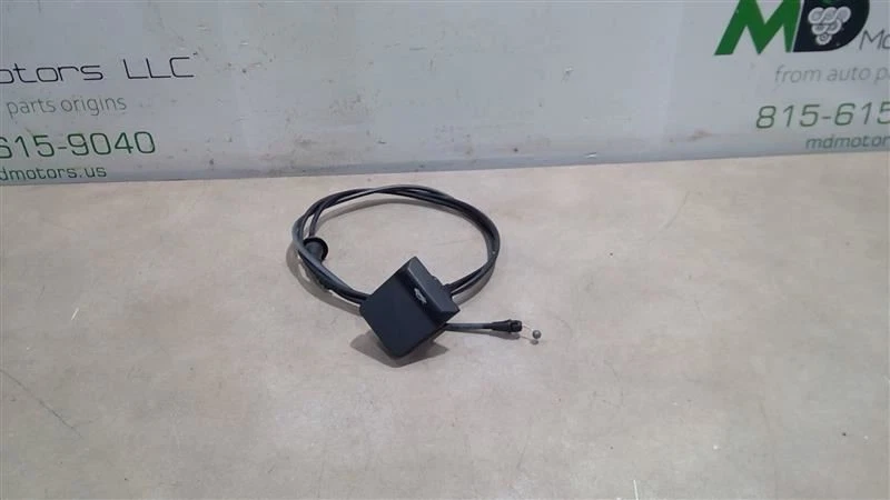 Chevrolet Malibu 2016-2020 cable de liberación del capó 23282313 Foto 1 de 4