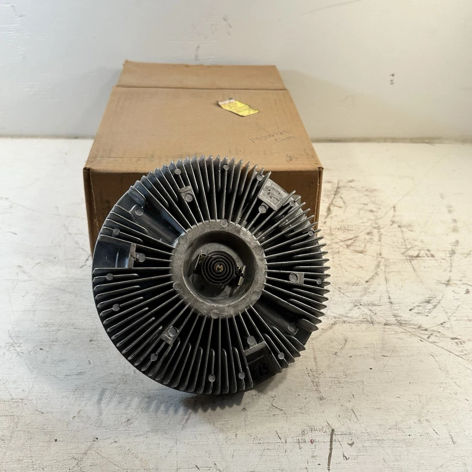 New GM 14006729 Fan Clutch For Chevy And Buick GM Vehicles 1967-1996 Cadillac - Image 1 of 4
