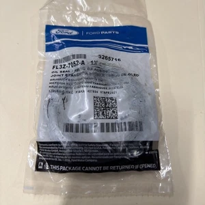 Genuine Ford Extension Housing Seal FL3Z-7052-A For Ford 2014-2022 - Picture 1 of 3