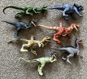 Jurassic World Dominion Ferocious Pack Dinosaurier Figuren Mattel Konvolut X 7 - Bild 1 von 9