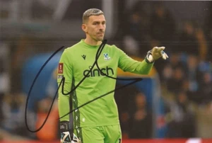 CRYSTAL PALACE: VICENTE GUAITA SIGNED 6x4 ACTION PHOTO+COA - Picture 1 of 1