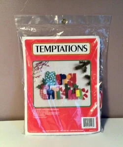 Merry Christmas Wall Hanging J & L Craft Temptations #1226 Plastic Canvas Kit - Picture 1 of 5