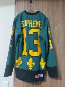 Camiseta deportiva de hockey Supreme Fleur De Lis con logotipo de caja verde para hombre talla S - Imagen 1 de 5