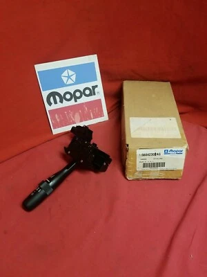 NOS  MOPAR OEM Headlight Switch  99-05 Jeep Grand CHEROKEE 56042301AG - Image 1 of 4