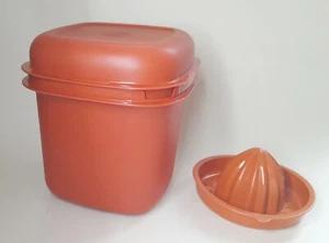 Vtg Tupperware ice bucket 1466/7 & unused lemon squeezer 409 burnt orange c1970s - Picture 1 of 15