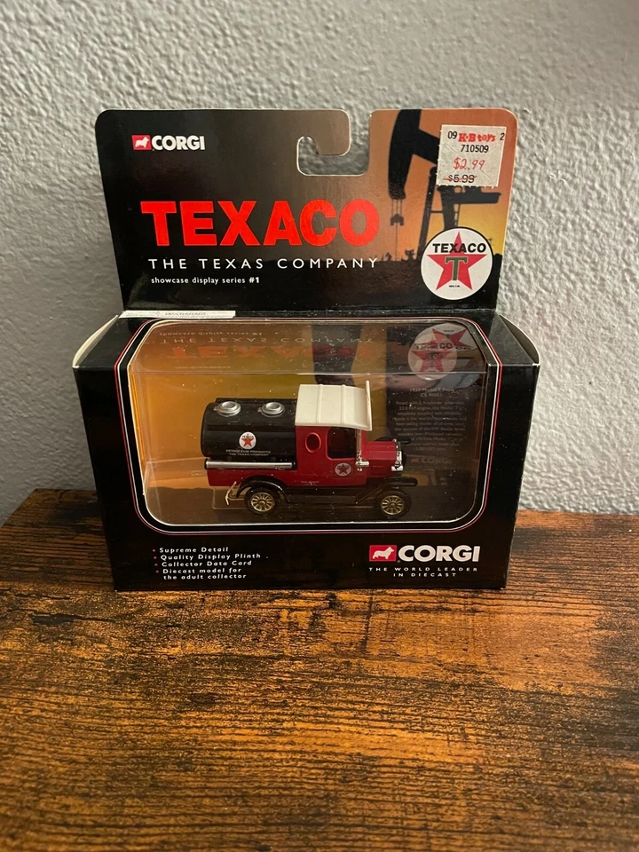 Texaco 1920 Ford Model T Tanker Corgi Diecast Truck 1 50th CS90001