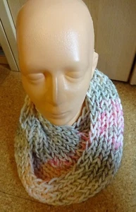 Loop Schal handgestrickt mit Bravo Big Color Schachenmayr 115 weißgraupinkorange - Bild 1 von 2