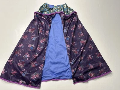 Disfraz Matilda Jane Calling All Superheroes Capa Solo Niñas Estrellas Mediano Foto 1 de 4