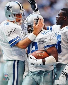 DALLAS COWBOYS TRIPLETS - 8 X 10 GLOSSY SIGNED PHOTO REPRINT - Picture 1 of 1