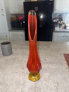 Vaso in vetro artistico MCM rosso oscillante a costine LE SMITH AMBERINA 16" - Foto 1 di 23