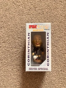 Rio Ferdinand Manchester United Corinthian Figure - Picture 1 of 1