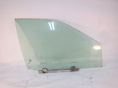 Vidro para porta frontal direita fabricante de equipamento original 93 94 95 96 97 Cadillac Sevilha - Imagem 1 de 4